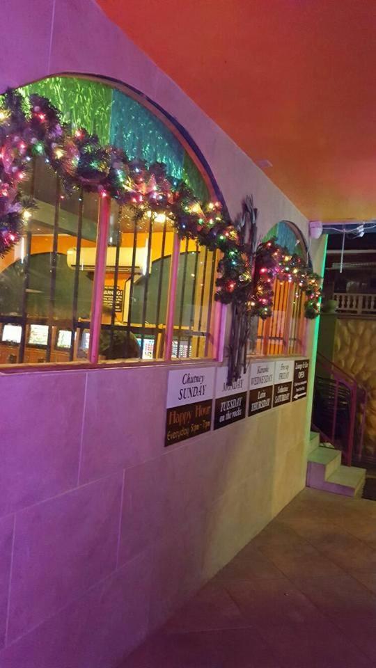 ガスコン ヴィラズ Port of Spain エクステリア 写真